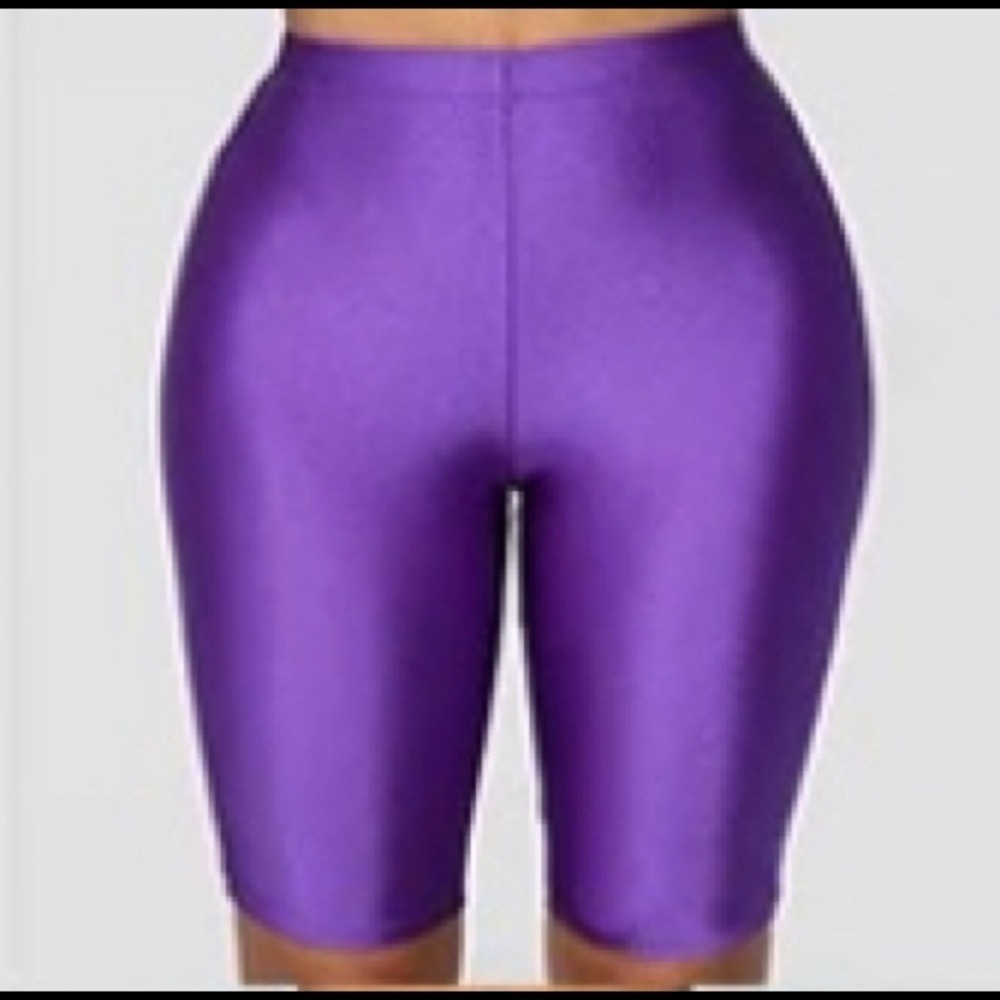 High Rise Biker Shorts - Picture 5 of 8
